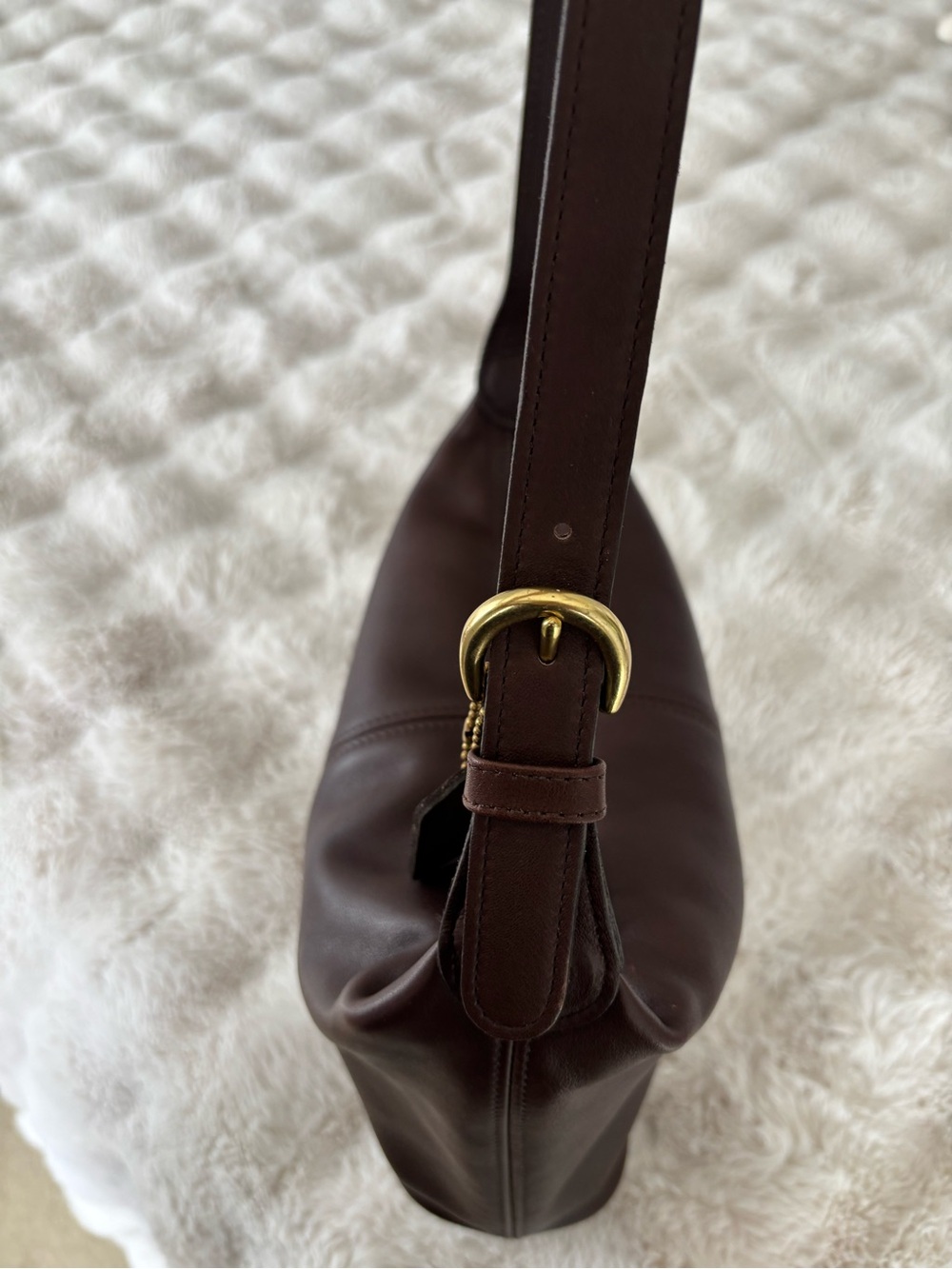 Coach Dark Brown Leather Shoulder Bag with Gold Hardware - Picture 2 of 13